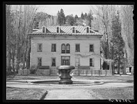 Bower's mansion near Reno, Nevada. Sourced from the Library of Congress.