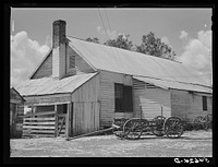 Melrose, Natchitoches Parish, Louisiana. Old barn on cotton plantation built and formerly owned by mulattoes. Sourced from the Library of Congress.