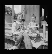 One of the mulattoes who works on the John Henry Plantation and is very skilled in woodwork, weaving and crafts. Melrose, Natchitoches-Parish, Louisiana. Sourced from the Library of Congress.