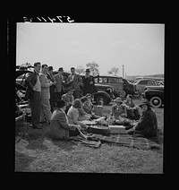 Spectators at the Point to Point Cup race of the Maryland Hunt Club. Worthington Valley, near Glyndon, Maryland. Sourced from the Library of Congress.