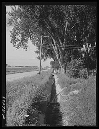 Irrigation ditch on Scottsbluff Farmsteads, FSA (Farm Security Administration) project. North Platte River Valley, Nebraska. Sourced from the Library of Congress.