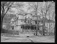 Victorian house. Dubuque, Iowa. Sourced from the Library of Congress.