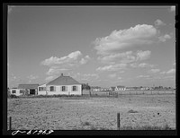 General view of farmsteads at Two Rivers Non-Stock Cooperative, a FSA (Farm Security Administration) co-op. Waterloo, Nebraska. Sourced from the Library of Congress.