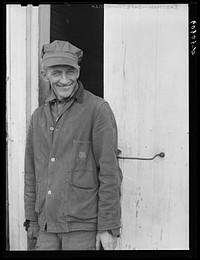 Corn farmer. Greene County, Iowa. Sourced from the Library of Congress.