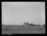 [Untitled photo, possibly related to: Apartment dwellings on outskirts of Chicago, Illinois]. Sourced from the Library of Congress.