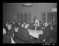 [Untitled photo, possibly related to: Portsmouth, Ohio. Elks' banquet at the country club]. Sourced from the Library of Congress.