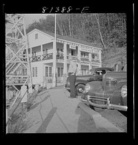 [Untitled photo, possibly related to: Greenfield, Massachusetts. Residents of Berkshire Hills do striving business with shops at advantageous points]. Sourced from the Library of Congress.