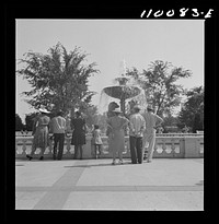 Detroit, Michigan. Spectators watching a fountain. Sourced from the Library of Congress.