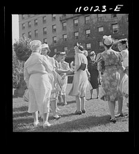 Detroit, Michigan. Flag presentation ceremonies at Harper Hospital. Spectators at flag presentation ceremonies. Sourced from the Library of Congress.