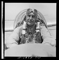 Parris Island, South Carolina. U.S. Marine Corps glider detachment training camp. Trainee ready for flight. Sourced from the Library of Congress.