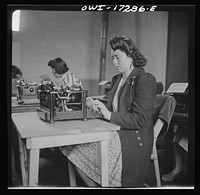 Penasco, Taos County, New Mexico. Commercial course in the high school. Sourced from the Library of Congress.