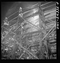 Bethlehem-Fairfield shipyards, Baltimore, Maryland. Welding on the shell of a ship. Sourced from the Library of Congress.