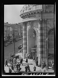 [Untitled photo, possibly related to: San Francisco, California. Entrance to the Bank of America]. Sourced from the Library of Congress.
