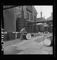 [Untitled photo, possibly related to: Proctor [i.e. Procter] and Gamble Distributing Company, Cincinnati, Ohio. Drums of glycerine ready for shipment]. Sourced from the Library of Congress.
