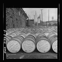 Proctor [i.e. Procter] and Gamble Distributing Company, Cincinnati, Ohio. Drums of glycerine ready for shipment. Sourced from the Library of Congress.