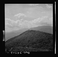 [Untitled photo, possibly related to: Gorham (vicinity), New Hampshire. Fire tower on top of Pine Mountain]. Sourced from the Library of Congress.