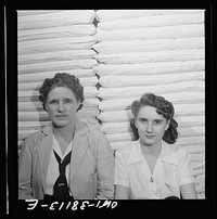 Bus trip from Knoxville, Tennessee, to Washington, D.C. Mother and daughter who act as pillow salesmen at Knoxville, Tennessee. Sourced from the Library of Congress.