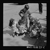 Southington, Connecticut. A group of children. Sourced from the Library of Congress.