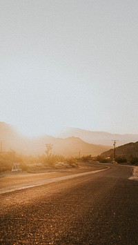 Road mobile wallpaper background, road though the Californian desert