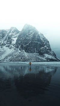 Mountain phone wallpaper background, Kvalvika beach on Lofoten Islands, Norway