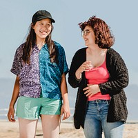 Young adult friends, summer in Venice Beach, Los Angeles