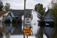 Hurricane Florence, South Carolina National Guard Responds. Original public domain image from Flickr