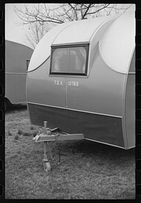 Washington, D.C. A demonstration of FSA (Farm Security Administration) trailers. Coupling attachment of a trailer. Sourced from the Library of Congress.