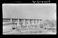 Rear of apartments. Chandler project, Arizona. Sourced from the Library of Congress.