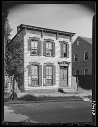 Washington, D.C. Old frame house in Georgetown. Sourced from the Library of Congress.