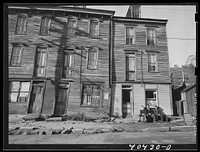 Shenandoah, Pennsylvania. House fronts in a mining town. Sourced from the Library of Congress.