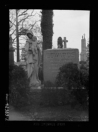 Washington, D.C. A grave monument in Mount Olivet cemetery. Sourced from the Library of Congress.