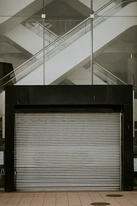 Mall closed due to Covid-19 outbreak. BRISTOL, UK, March 30, 2020
