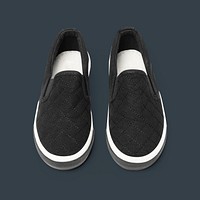 Black slip-on unisex streetwear sneakers fashion