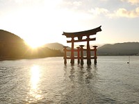 Itsukushima Shrine. Original public domain image from Wikimedia Commons