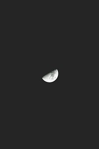 A half moon on the night sky. Original public domain image from <a href="https://commons.wikimedia.org/wiki/File:Quantum_(Unsplash).jpg" target="_blank" rel="noopener noreferrer nofollow">Wikimedia Commons</a>
