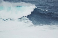 Crashing waves in the blue sea at Nazaré. Original public domain image from Wikimedia Commons