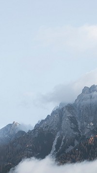 Summit of the Dolomites in the early morning mobile phone wallpaper
