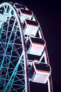 Ferris wheel in the black sky