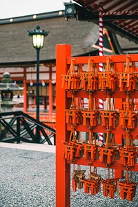Shrines of Fushimi Inari Temple. Original public domain image from Wikimedia Commons