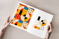 Open book mockup, realistic abstract art book psd