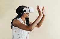 Black woman enjoying a VR headset