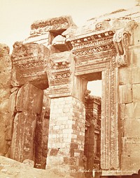 Porte du temple de Jupiter, Baalbek. Original from the Minneapolis Institute of Art.