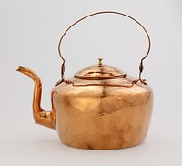 copper gooseneck swing handle kettle; small knob on cover. Original from the Minneapolis Institute of Art.