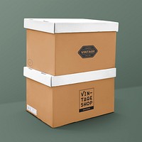 Cardboard box mockup psd on green background