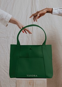 Handbag mockup, women's accessory psd