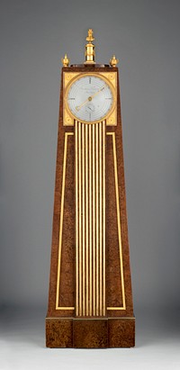 Obelisk clock with a Franklin movement