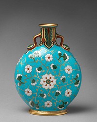 Moon flask with stylized floral decoration