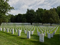                         View of the Zachary Taylor National Cemetery in Louisville, Kentucky's largest city, on the south shore of the Ohio River                        