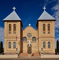                         The Basilica of San Albino on the plaza of Mesilla (locally called Old Mesilla), a historic town adjacent to Las Cruces, the hub city of southern New Mexico                        