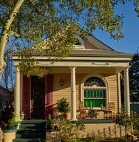                         A colorful cottage in Algiers, a historic New Orleans, Louisiana, neighborhood that is the only part of the city on the West Bank, or west bank, of the Mississippi River                        